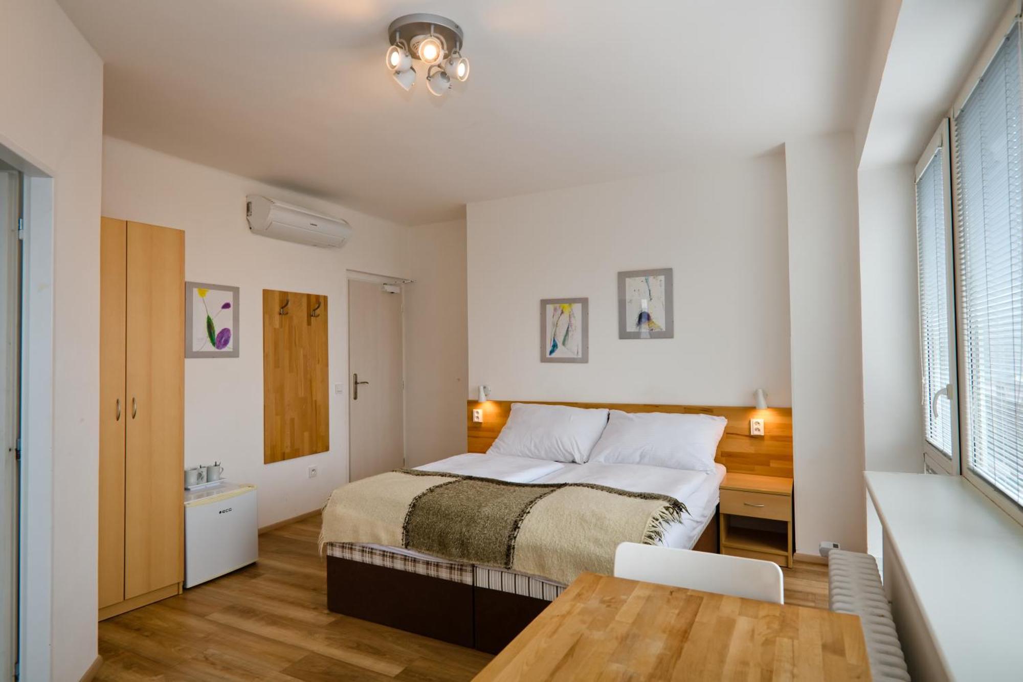 Wellness Vila Bohemia Prague Ngoại thất bức ảnh